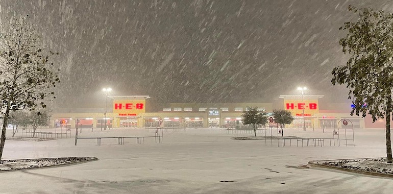 Most H-E-B stores in Central Texas to close at 6pm due to winter weather