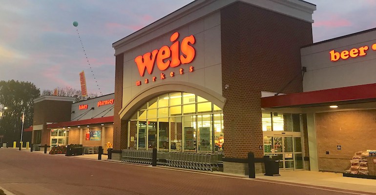 Weis Markets' Q1 Income Takes a Hit