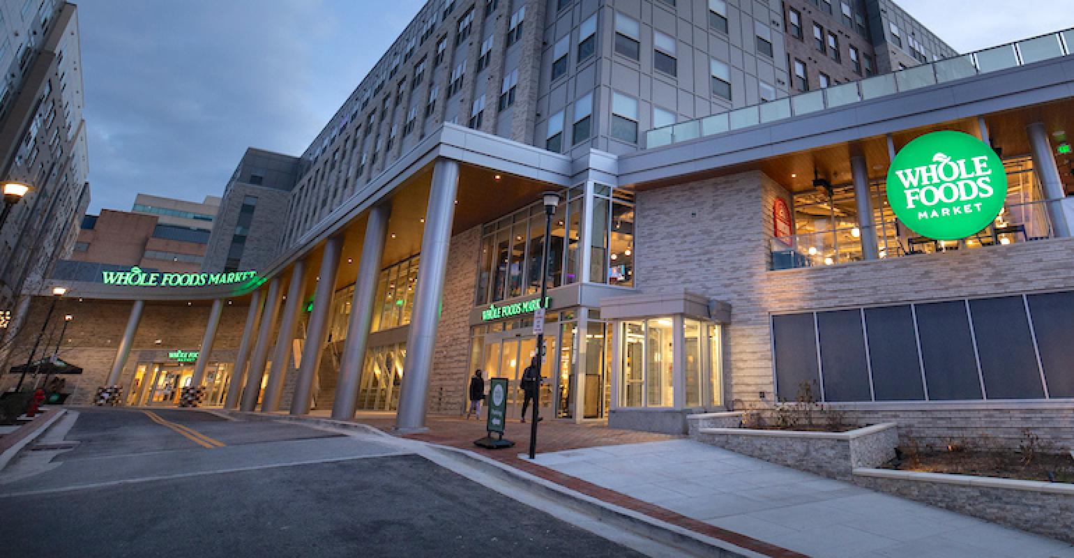https://www.supermarketnews.com/sites/supermarketnews.com/files/styles/article_featured_retina/public/Whole_Foods_store-Towson_MD-opened_Jan2022.jpg?itok=thzgfMw7