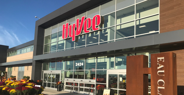 A Hy-Vee store exterior.png