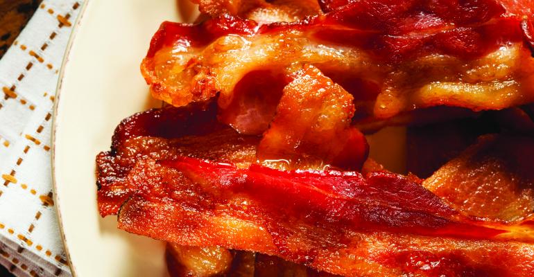 Bacon_on_plate(G).jpg