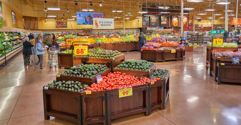 Kroger_produce_department-coronavirus_measures.jpg