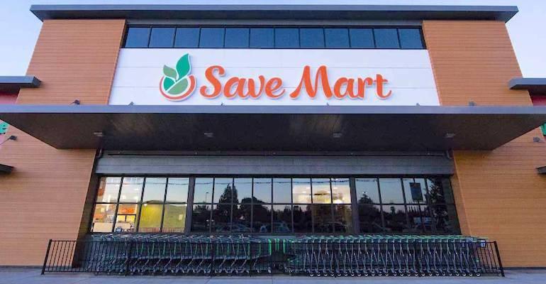 Save_Mart_storefront-closeup_2.jpg