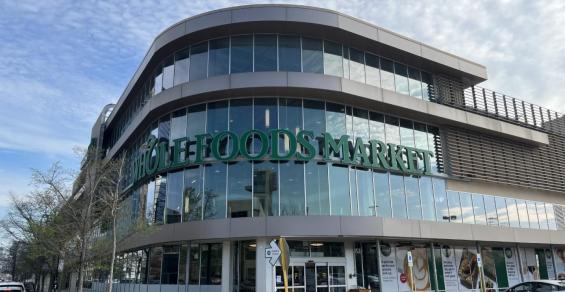 Whole Foods agrees to settle Black Lives Matter mask dispute