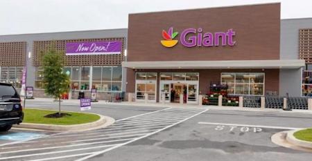Giant_Landover_store_exterior-copy 2.jpeg