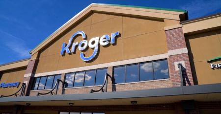 Kroger store exterior-banner-closeup.jpg