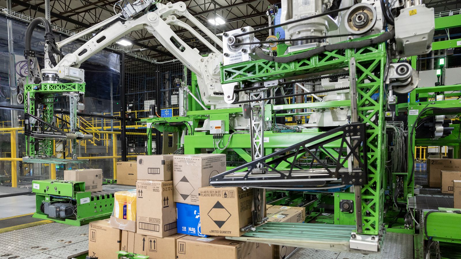Associated Food Stores will bring AI robots into distribution center ...
